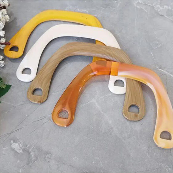 AKRİLİK D MODEL ÇANTA SAPI AHŞAP GÖRÜNÜMLÜ 18 CM 2374