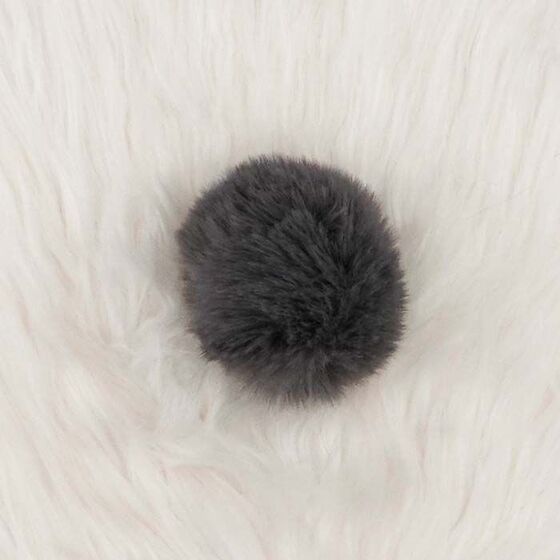 RABBIT WOOL POMPOM MIDDLE