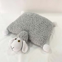 LITTLE LAMB KNITTED PILLOW - Thumbnail