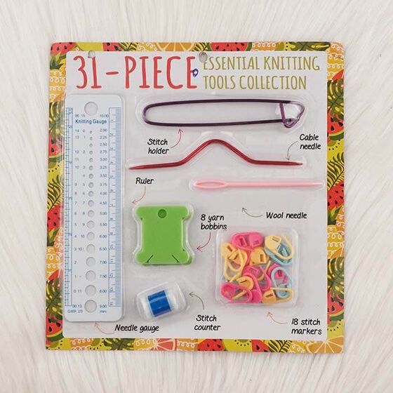 MIC 31 PIECE CARD KNITTING SET