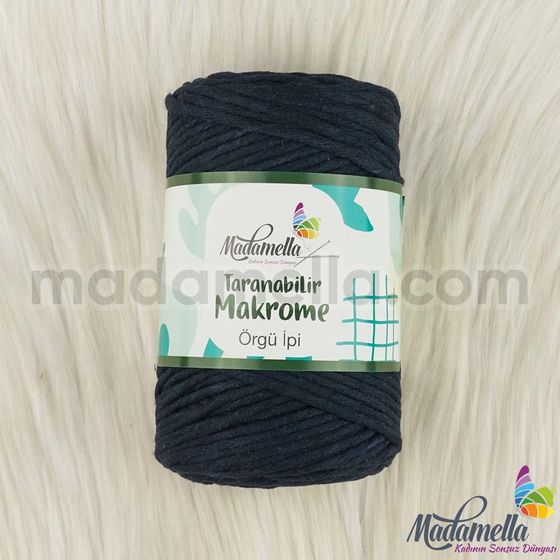 MADAMELLA SCROLLABLE MACROME THREAD 50 LAYERS 250 GR.