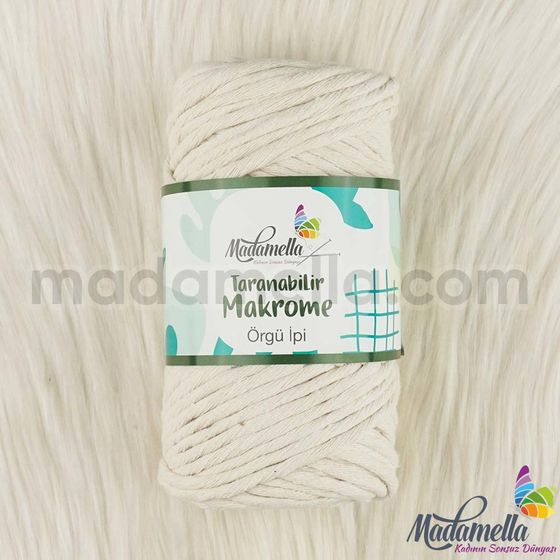 MADAMELLA SCROLLABLE MACROME THREAD 50 LAYERS 250 GR.