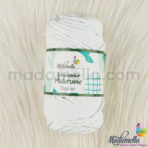 MADAMELLA SCROLLABLE MACROME THREAD 50 LAYERS 250 GR.