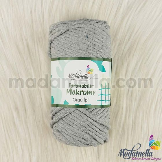 MADAMELLA SCROLLABLE MACROME THREAD 50 LAYERS 250 GR.