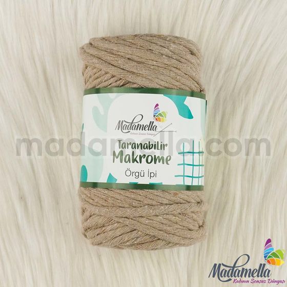 MADAMELLA SCROLLABLE MACROME THREAD 50 LAYERS 250 GR.