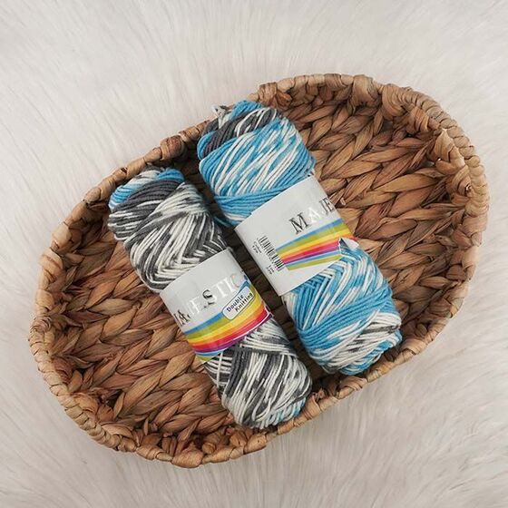 MAJESTIC DOUBLE KNITTING BLUE MARBLE KNITTING YARN 135 GR