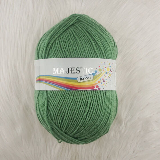 MAJESTIC DOUBLE KNITTING GREEN KNITTING YARN 430 GR