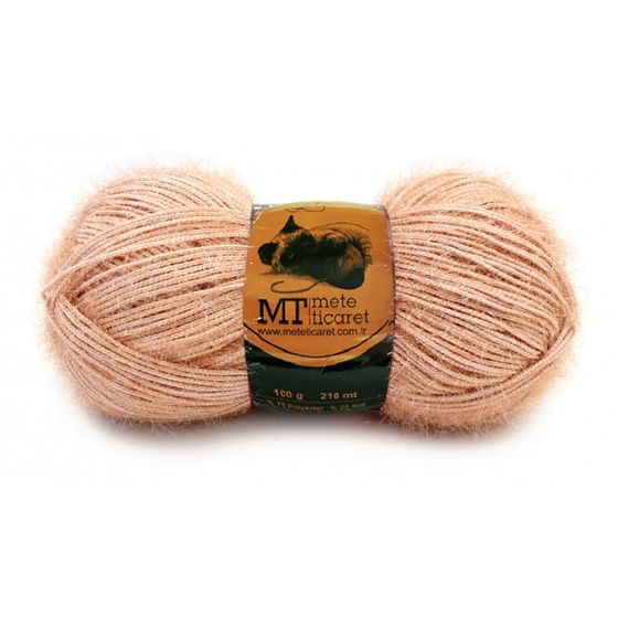 METE SILVERY KNITTING YARN