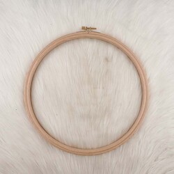 ŞİRİN - SIRIN SCREW WOOD EMBROIDERY HOOP 17 MM.NO:10 DIAMETER:28,5 CM ŞİRİN - SIRIN SCREW WOOD EMBROIDERY HOOP 17 MM.NO:10 DIAMETER:28,5 CM