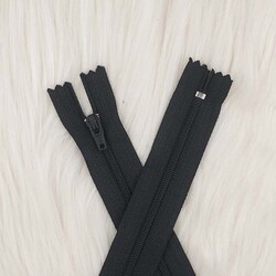 ZIPPER TROUSERS 18 CM. - Thumbnail