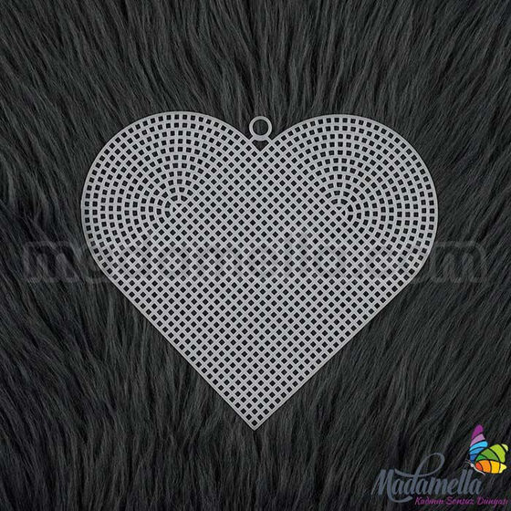 PLASTIC CANVAS HEART (LARGE) 17x15