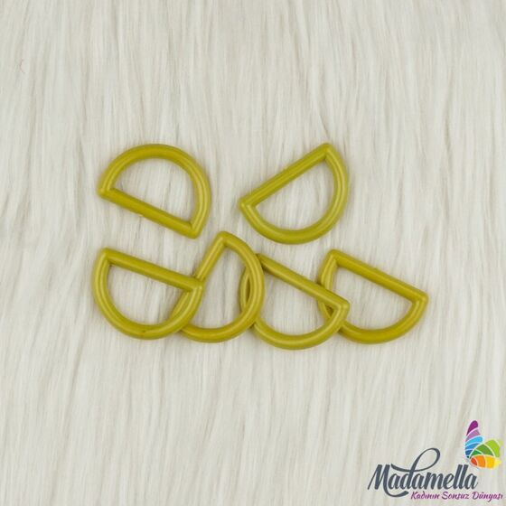 PLASTIC D RING (6 PIECE)