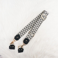 Noname - SİMLİ HAKİKİ DERİLİ ÇANTA ASKISI 135 X 4 CM.-SİYAH-GOLD