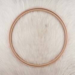 ŞİRİN - SIRIN SCREWLESS WOODEN EMBROIDERY HOLDER 17 MM.NO:11 DIA:32 CM ŞİRİN - SIRIN SCREWLESS WOODEN EMBROIDERY HOLDER 17 MM.NO:11 DIA:32 CM