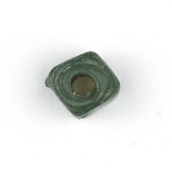 SQUARE GLASS BEAD 11 MM - Thumbnail