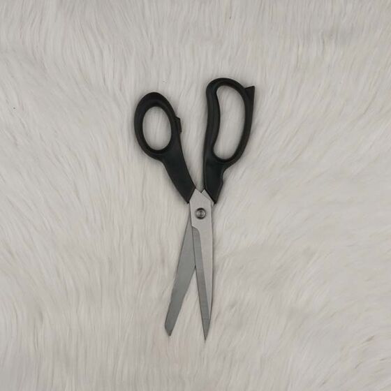 YABALI YBL-070 PLASTIC HANDLE TITANIUM SCISSORS NO:5 17.50 CM