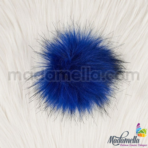 WOOL POMPOM